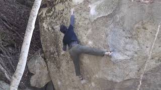Video thumbnail of Rise, 四段 (8a+). 瑞牆 (Mizugaki)