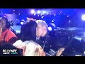 Miley Cyrus Kisses Katy Perry At Concert! (VIDEO ...