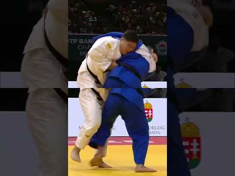 Guram Tushishvili (GEO) executes a Ko Soto Gake with impeccable timing!