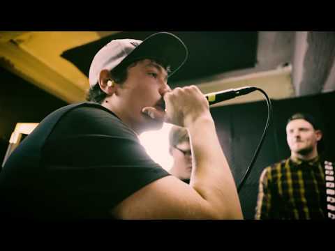 Basement Character & TekMao - Lost Voices(live) -captured on Projekt Stereo Bar-