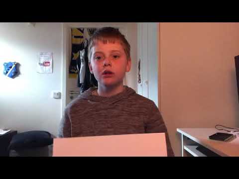 Jag visar hur man kan göra en fröpåse att ha frö i.