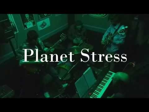 The Queentet - Planet Stress