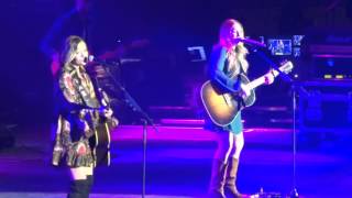 Maddie &amp; Tae - &quot;Sierra / You Ain&#39;t Woman Enough (To Take My Man)&quot; (C2C2016 O2 Arena London)