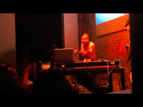 L.U.C. - "pływający" + finałowy utwór @ Poznan, 17.11.2011