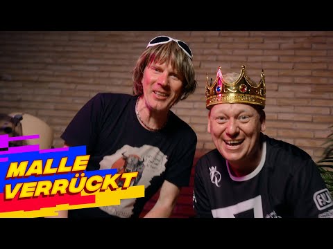 Video thumbnail for 10 nackte Friseusen (Silberhochzeits-Edition)