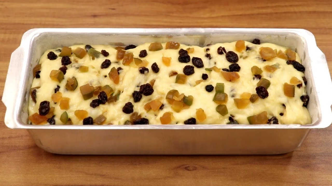 PANETONE DE MASSA MOLE FEITO NA ASSADEIRA - SIMPLES, FÁCIL E RÁPIDO DE FAZER!