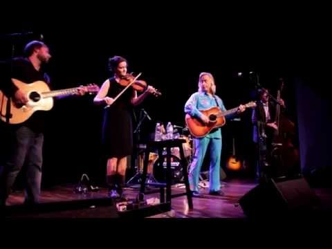 Friend of the Devil - The Accomplices with Jim Lauderdale at the Mars Theatre