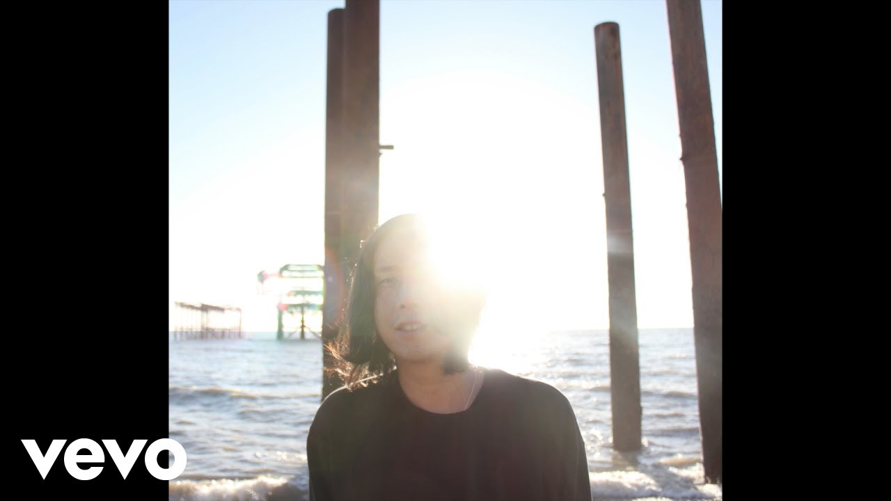 Grimm Grimm - Cliffhanger (Official Video)