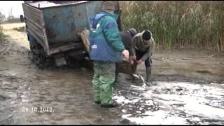 preview picture of video 'Зарыбление белокуракинской плотины, 05.11.2012'