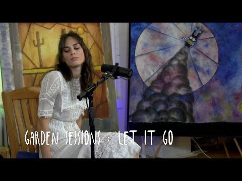 Garden Sessions: Sophie Auster - Let It Go April 7th, 2019 Underwater Sunshine Festival