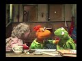 The Muppet Show 121 Twiggy Backstage 1 1977