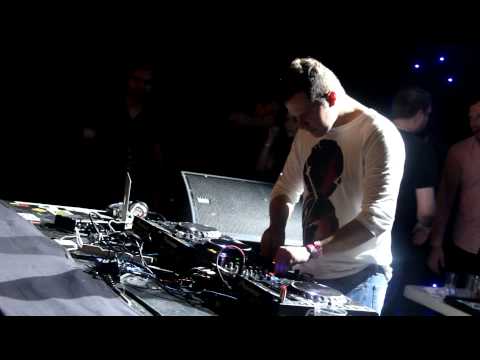 USTMTV: Arnej - Dust in the wind- Webster Hall, NYC