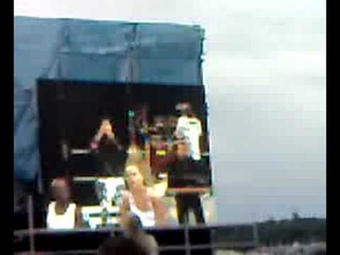 Nelly Furtado - Give It To Me/Give It 2 Me (Madonna)/Glow Poznań Poland Malta