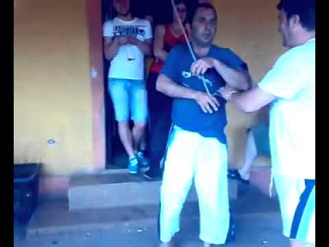 nepotu finta comedie