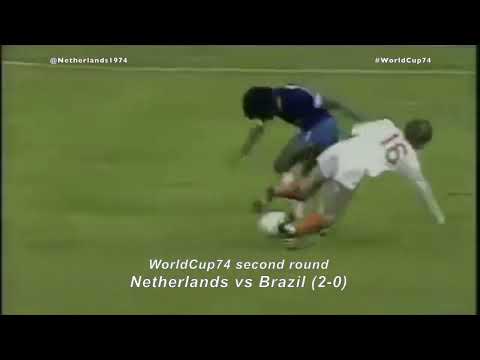 Netherlands full pressure on Brazil creates a chance for Suurbier #WorldCup74
