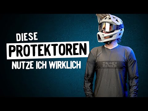 My mountain bike equipment - protectors, helmets, shoes & gloves for enduro & downhill