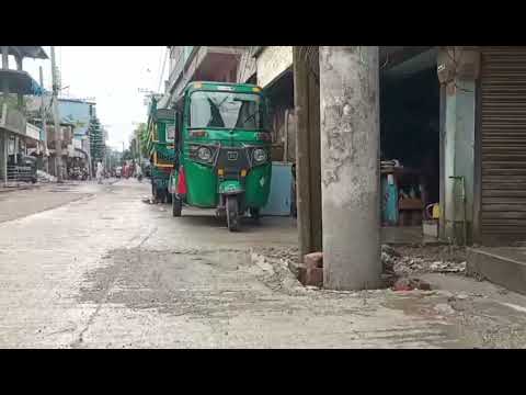 বগুড়ার শিবগঞ্জ সড়কে জনদুর্ভোগ বগুড়ার শিবগঞ্জ সড়কে জনদুর্ভোগ