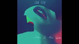 JOHN AND THE VOLTA &quot;PARALYZED&quot;