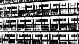 Bourbonese Qualk - Call To Arms [Peel Session 1987]