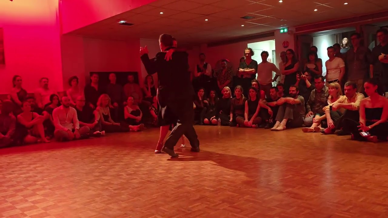 Alejandro Larenas & Marisol Morales | 1/5 El Garrón Milonga. Paris November 2025