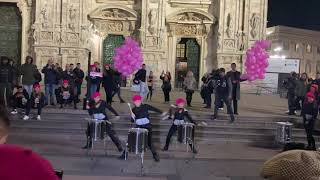 Catlike Mood - Acrobatic Drum Dance video preview