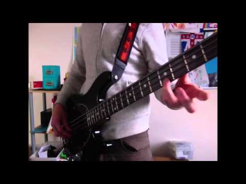 Staccato Groove : A Bass lesson everyday # 95
