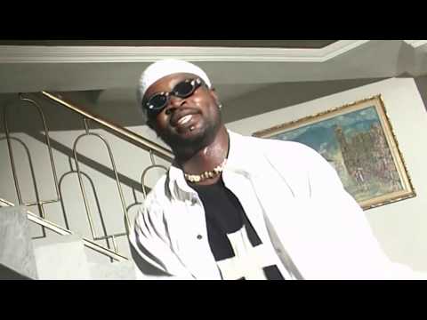 Koffi Olomide - Kompressor (feat. Mamale Tupac) (Clip Officiel)