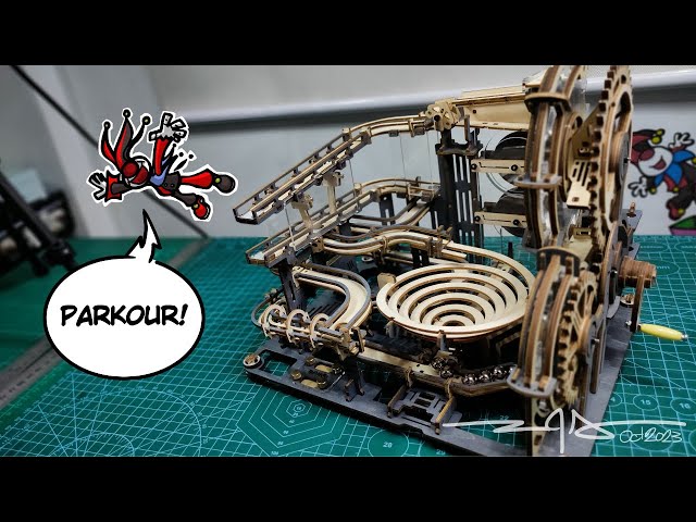 Vídeo relacionado con ROKR Puzzle 3D Madera Maquetas para Montar Carrera de mármol Modelo mecánico Kit de construcción con 10 Bolas de Acero para Adolescentes y Adultos, Marble Night City
