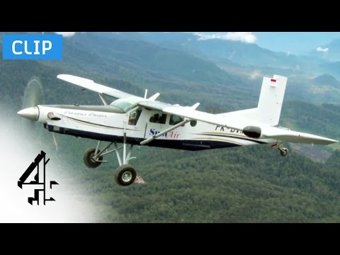 Not What You Want To See | Worst Place To Be A Pilot | Channel 4