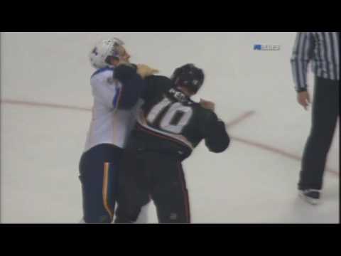 Jay McClement vs Corey Perry Dec 10, 2008