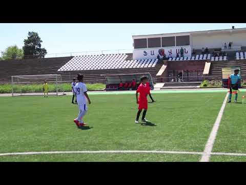 Academy 10 VS Van 10