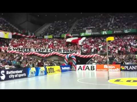 Spandoek pupliek ahoy