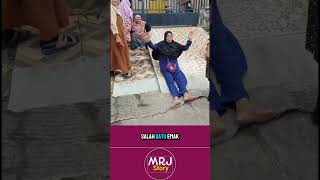 Download lagu MASA KECIL KURANG BAHAGIA#video lucu#video viral mp3 Download lagu MASA KECIL KURANG BAHAGIA#video lucu#video viral mp3