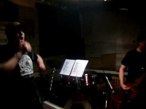 Industrislaven - Grind,pivo a klobásy