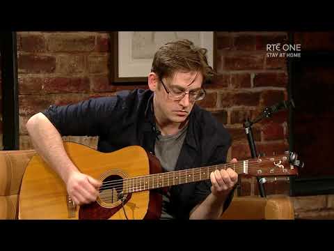 Brendan & Fergus Gleeson 'Queen's Hornpipe' | The Late Late Show | RTÉ One