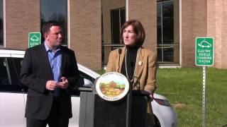 preview picture of video 'Electric Vehicle Charging Stations in Howard County Maryland'