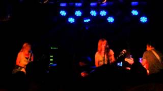 Veruca Salt - &quot;Shimmer Like A Girl&quot; (Beat Kitchen, Chicago, 7/25/15)