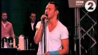 Will Young - Leave Right Now (Ken Bruce Live Show)
