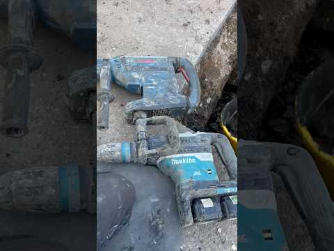 MAKITA V BOSCH BREAKERS!!,ones 18v and ones 36v, they are both shit up but which is better?