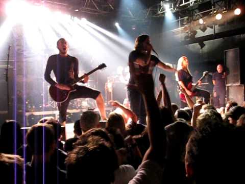 As Blood Runs Black - In Dying Days (live in Vienna)