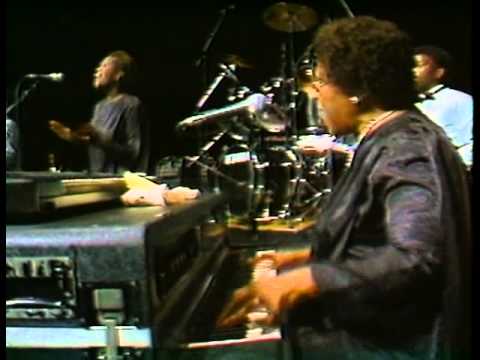 The Angelic Gospel Singers - Sweet Home