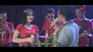 Download lagu Shinta Arsinta Feat. Arya Satria - Tuhan Jaga Cinta Kami | Dangdut ( Music Video) mp3
