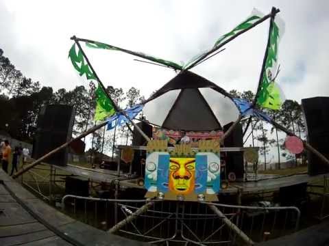 Zaghini @ RESPECT Festival 2011 - Maia Revolution