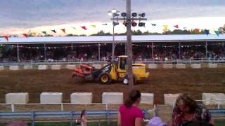 preview picture of video 'Hillsboro MO Demolition Derby 2011 - Smoking Car Towed'