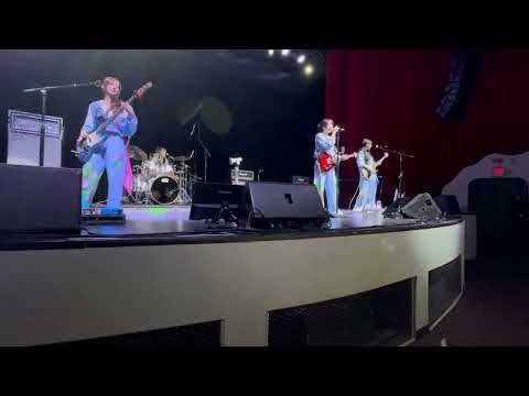 QWER G9JB fancam (4K 60FPS) 202511 2025 QWER First World Tour Rockation Fort Worth