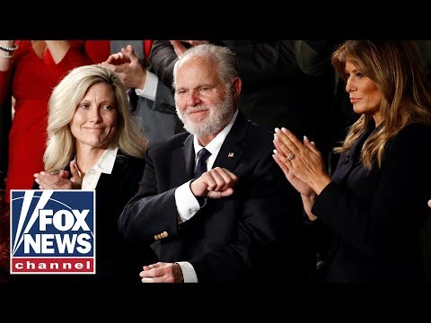 見てください。トランプ氏が州議会でラッシュ・リンボー氏に敬礼 (Watch: Trump salutes Rush Limbaugh at the State of the Union)