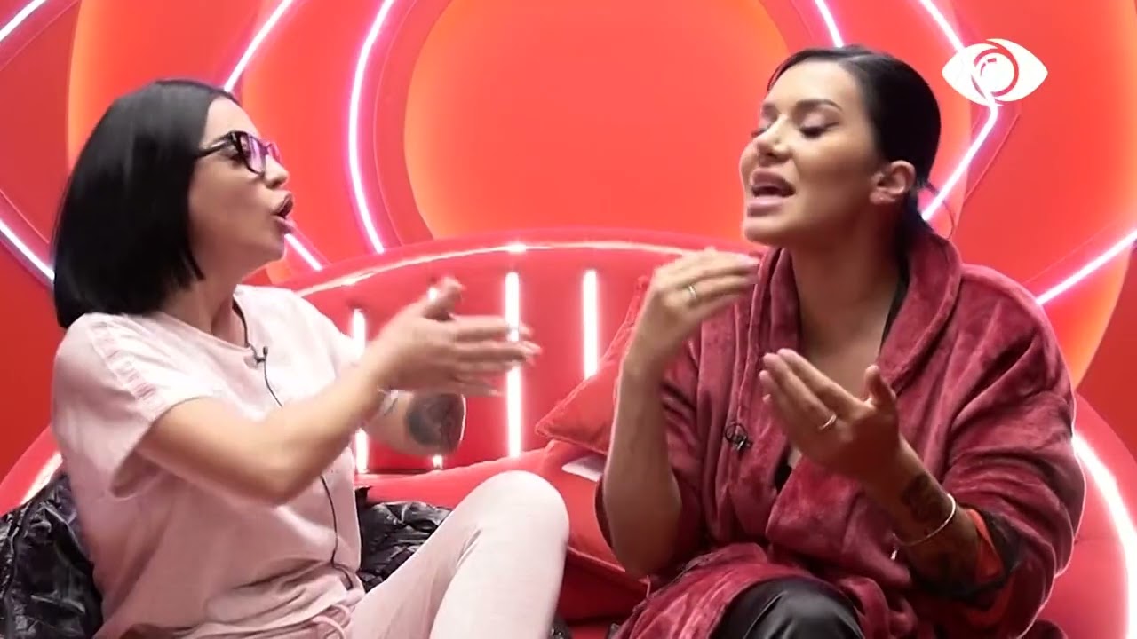 'Thyhet' raporti i miqësisë midis Efit dhe Mikelës?