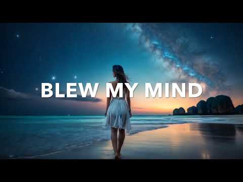 Mike D' Jais, Fabio Vee  - Blew My Mind (Lyric Video)