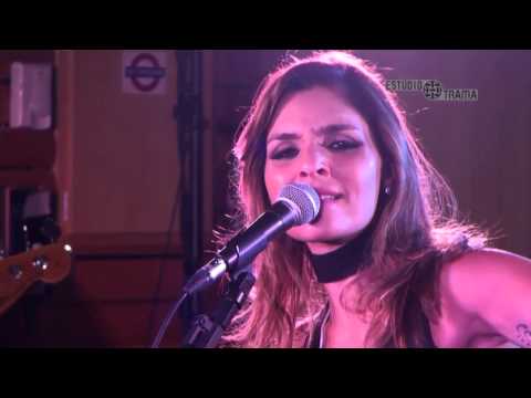 Aline Muniz - "Bloco do Prazer"