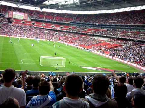 10millwall@Wembley crowd.MOV